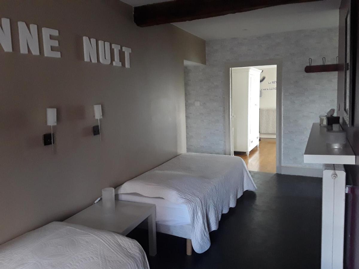 Escampette Hotel Saint-Aubin-en-Charollais Екстериор снимка