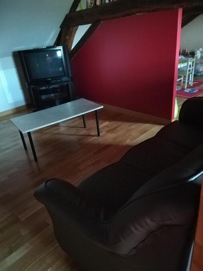 Escampette Hotel Saint-Aubin-en-Charollais Екстериор снимка