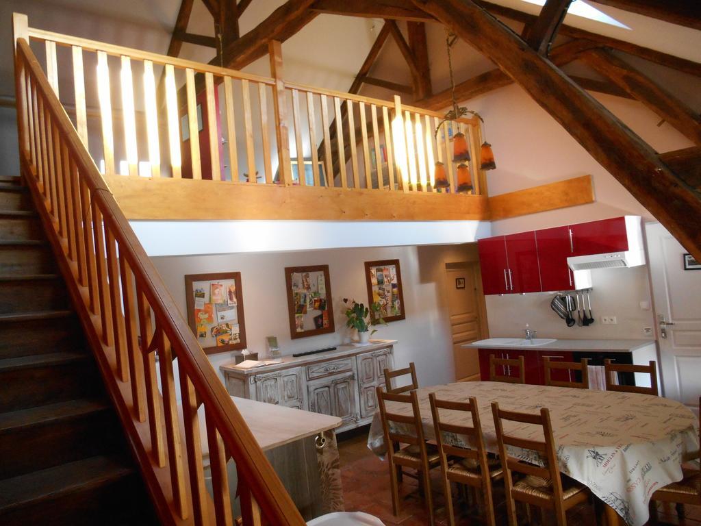 Escampette Hotel Saint-Aubin-en-Charollais Екстериор снимка